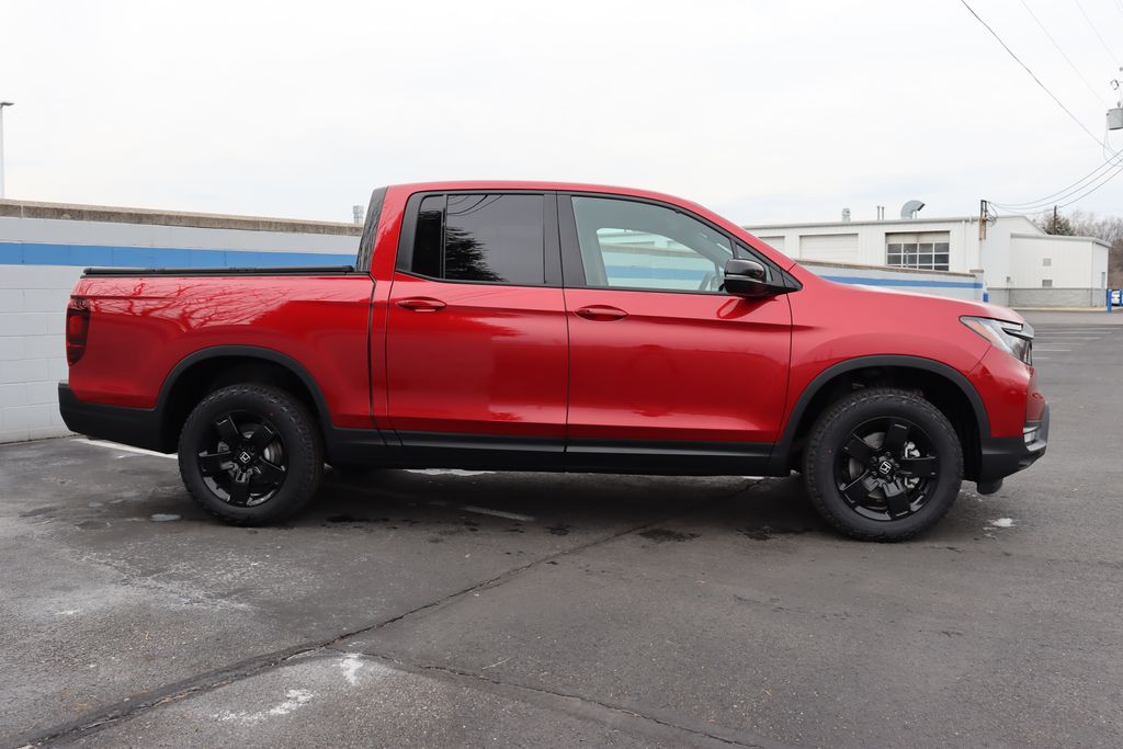 2025 Honda Ridgeline Black Edition 6