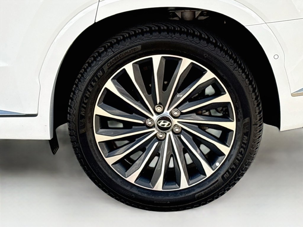 Thumbnail: 2023 Hyundai Palisade - 32