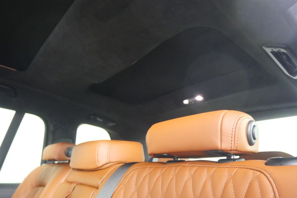 Thumbnail: 2026 BMW X7 - 17