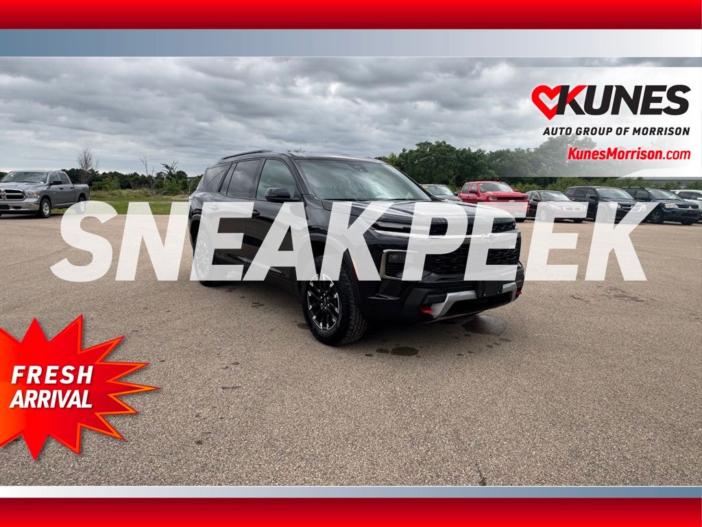 Mosaic Black Metallic 2025 Chevrolet Traverse Z71 AWD SUV / Crossover Four-Wheel Drive 8-Speed Automatic