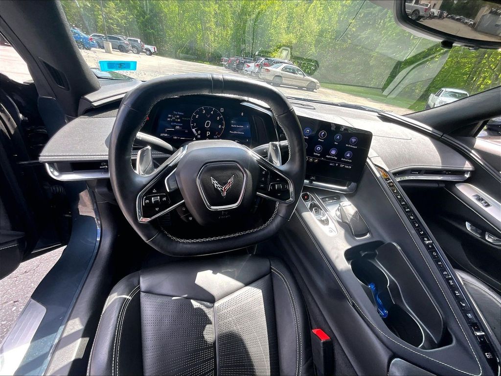 2020 Chevrolet Corvette — photo 15