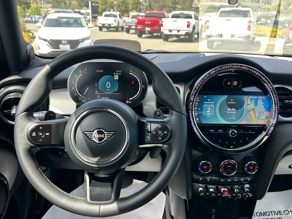 Thumbnail: 2024 MINI Cooper - 17