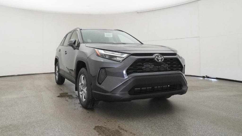 Thumbnail: 2025 Toyota RAV4 - 3