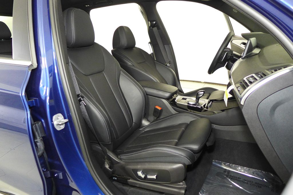 Thumbnail: 2023 BMW X3 - 19