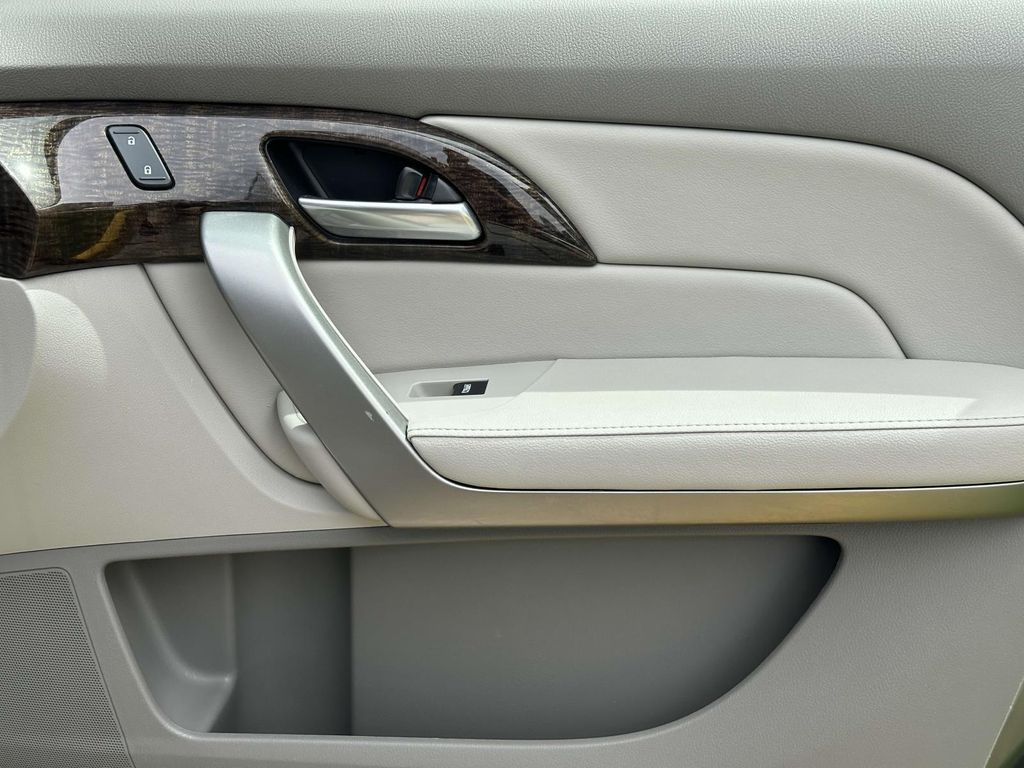 2012 Acura MDX Technology 21