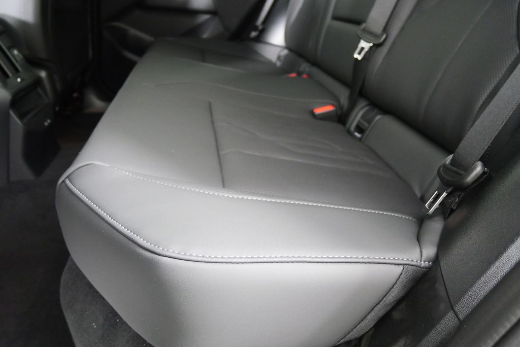 Thumbnail: 2025 BMW X3 - 14