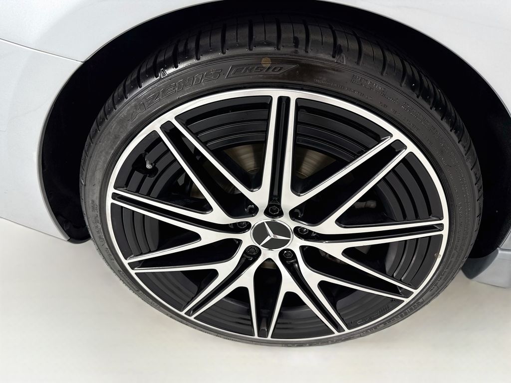 Thumbnail: 2023 Mercedes-Benz C-Class - 32