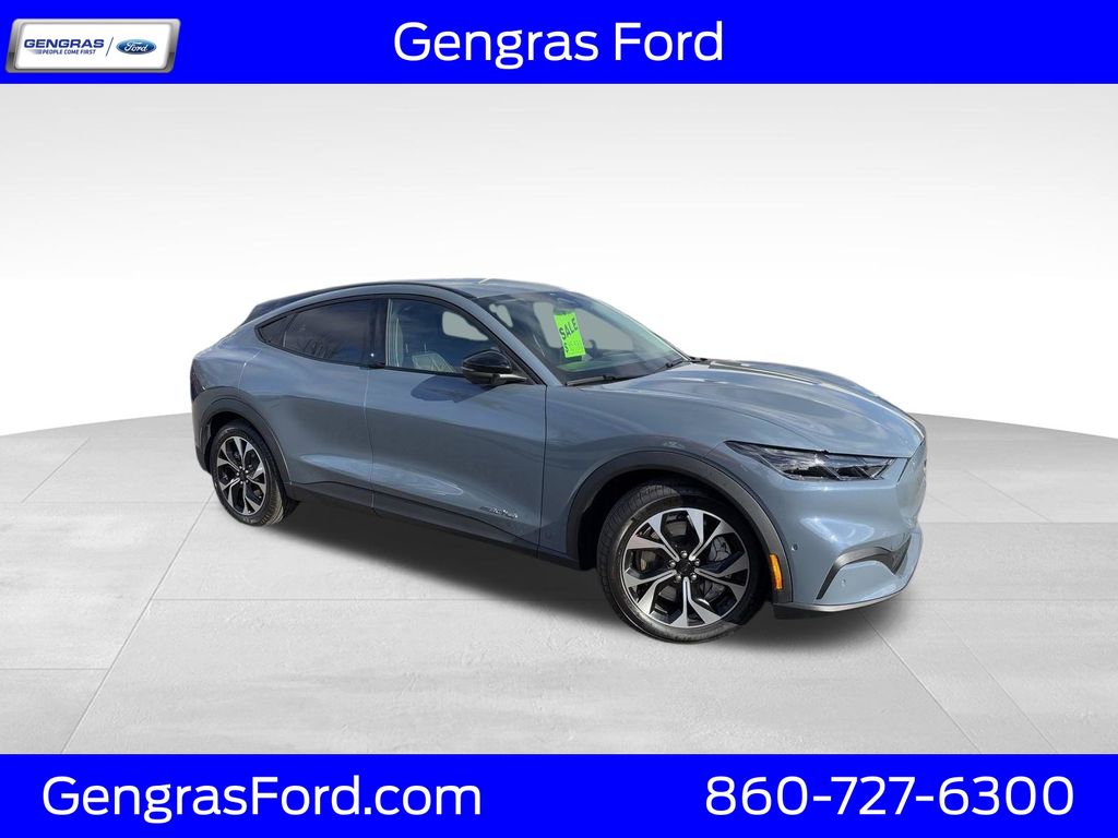2024 Ford Mustang Mach-E Select AWD