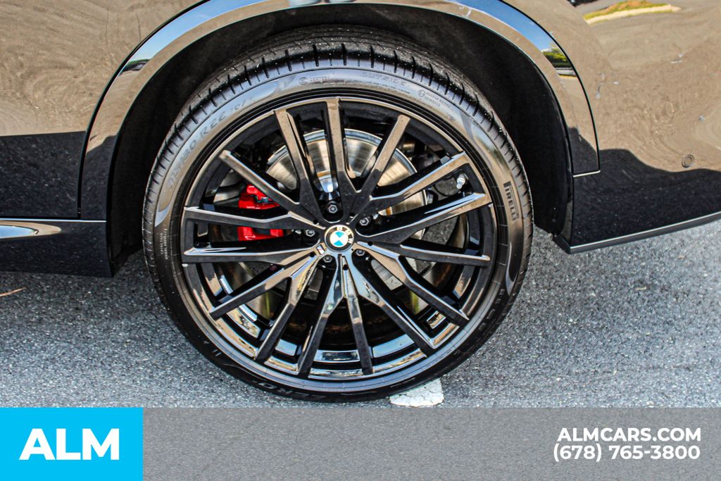 Used 2026 Black BMW sDrive40i image 16