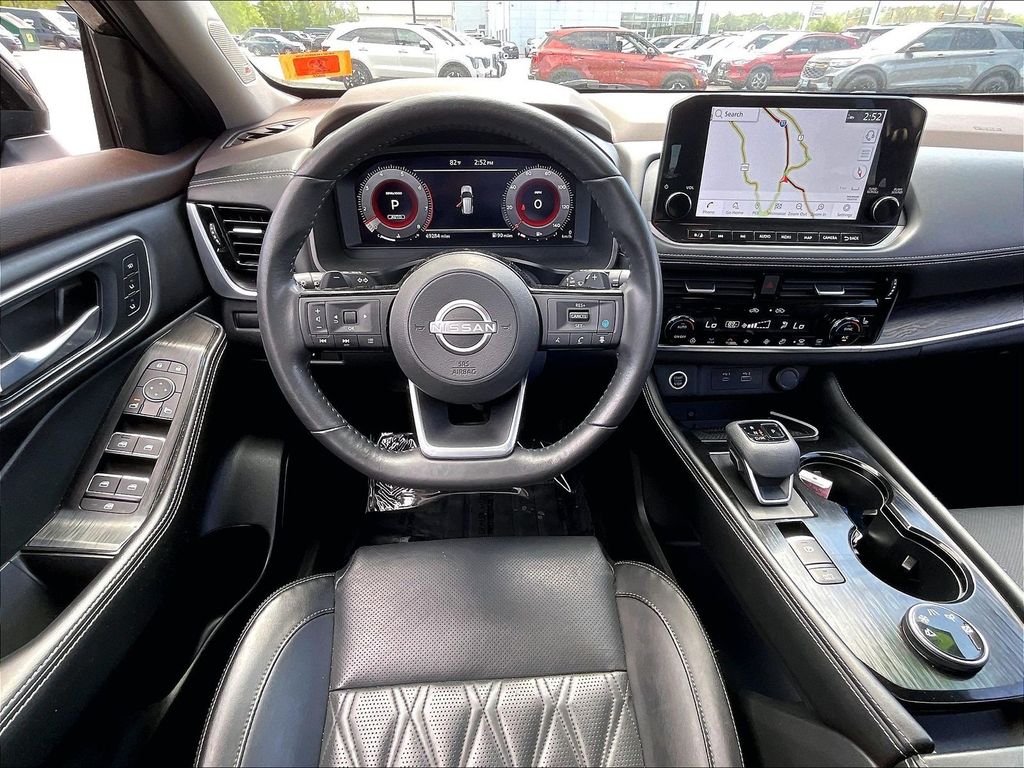 2023 Nissan Rogue — photo 16