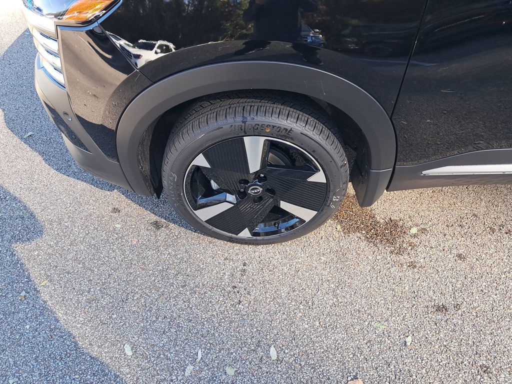 2026 Nissan Kicks SR Black at John Sisson Motors