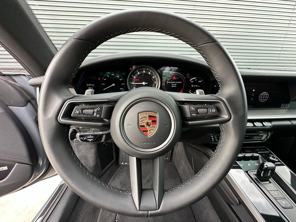 Thumbnail: 2024 Porsche 911 - 20