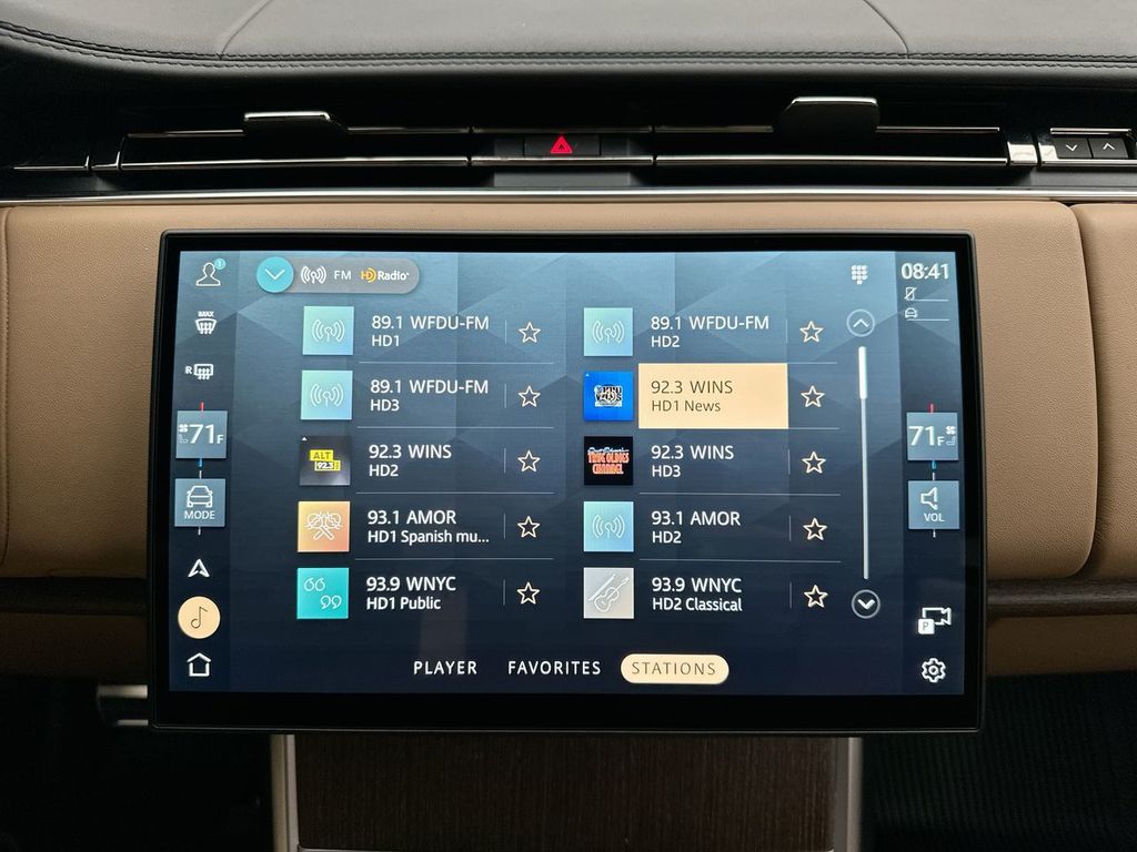 Thumbnail: 2026 Land Rover Range Rover - 27