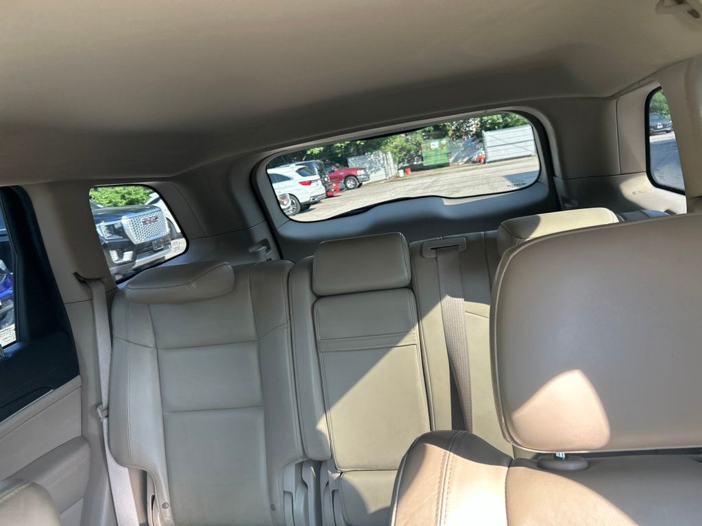 Used 2019 Red Jeep Limited image 30