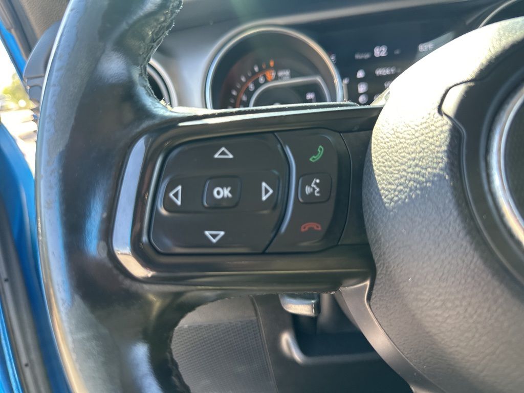 Used Car 2021 Jeep Gladiator  Sport For Sale Under $35,000 In Austin, Texas