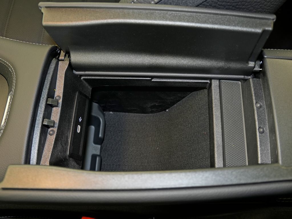 new 2026 Mercedes-Benz GLS car, priced at $97,450