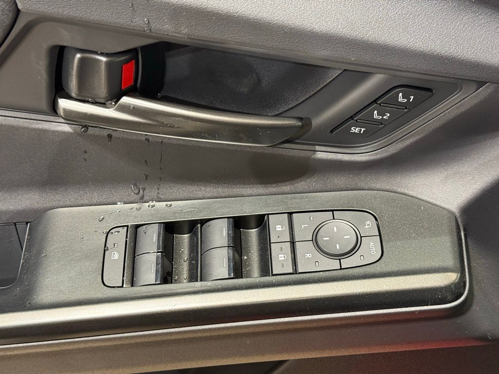 Thumbnail: 2026 Toyota bZ - 16