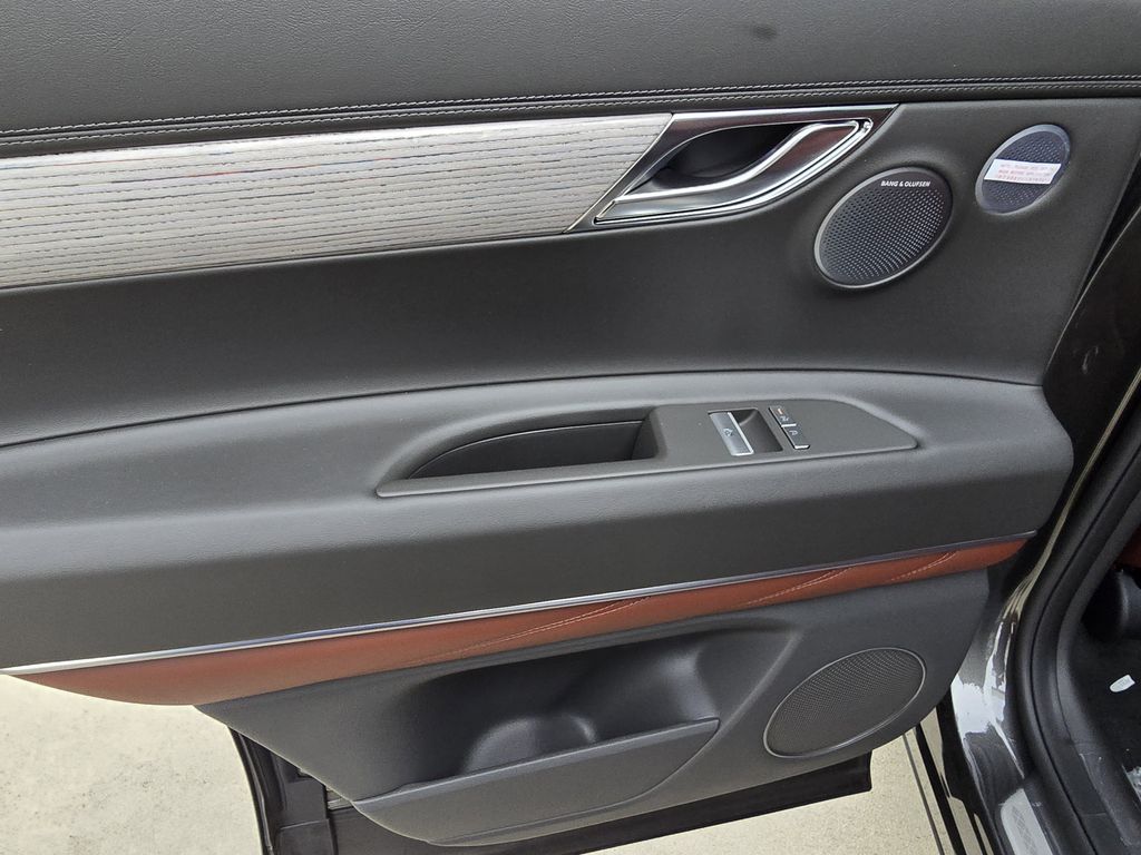 2025 GENESIS GV80 Prestige - Photo 13