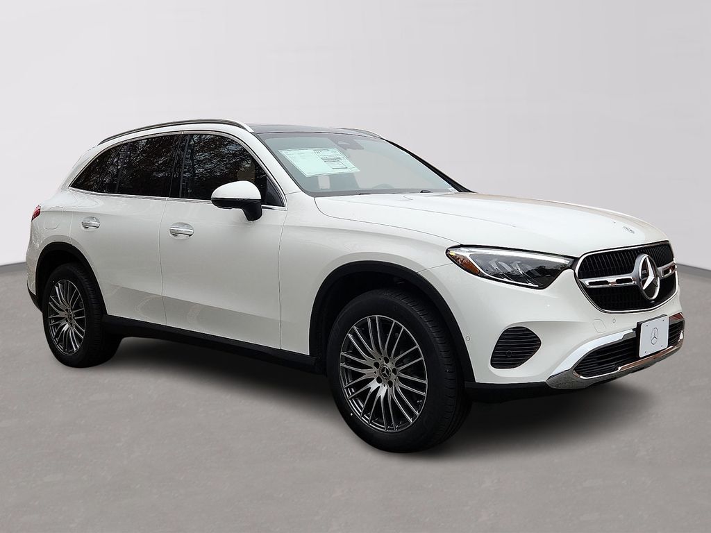 Thumbnail: 2026 Mercedes-Benz GLC - 2