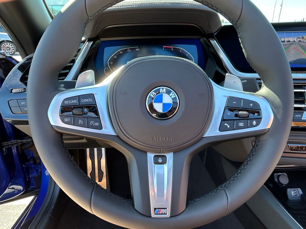 Thumbnail: 2026 BMW Z4 - 17