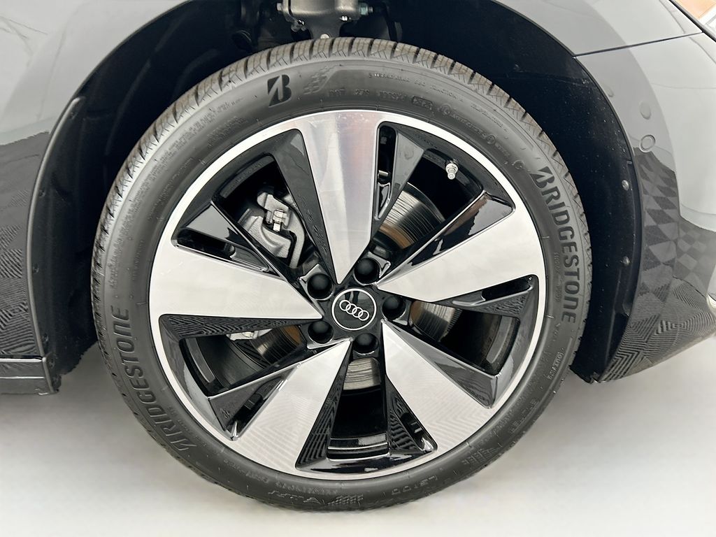 Thumbnail: 2025 Audi A5 - 31