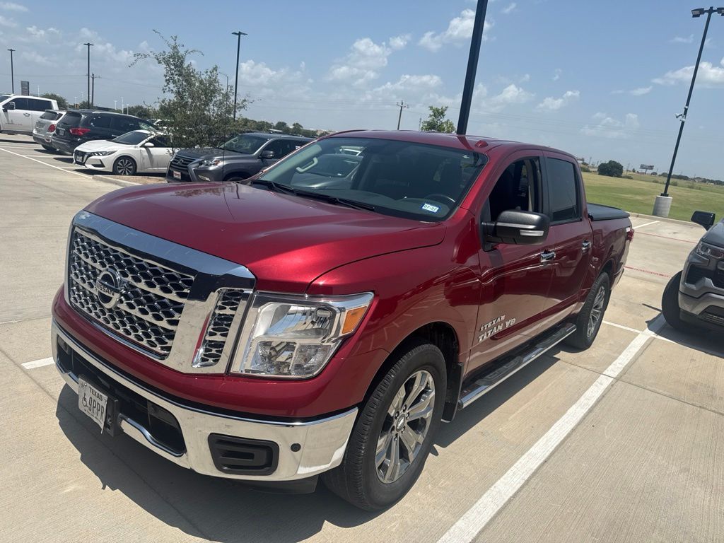 Cayenne Red 2018 Nissan Titan Pickup Truck 4X2 7-Speed Automatic