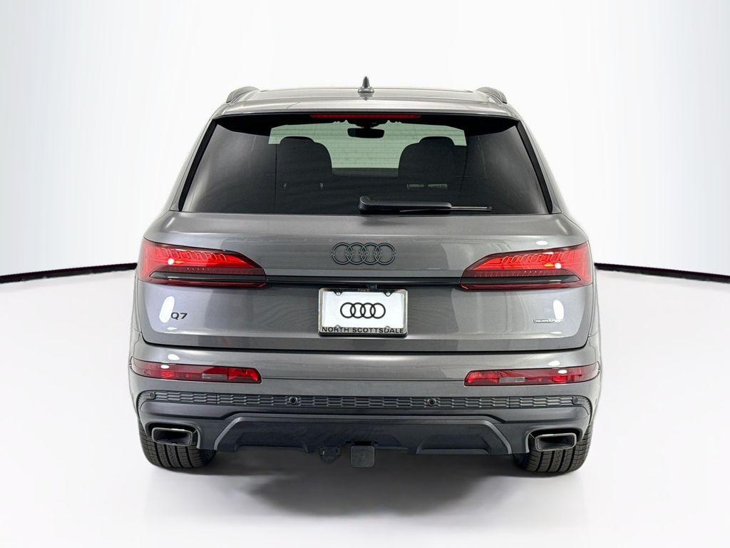 Thumbnail: 2026 Audi Q7 - 6