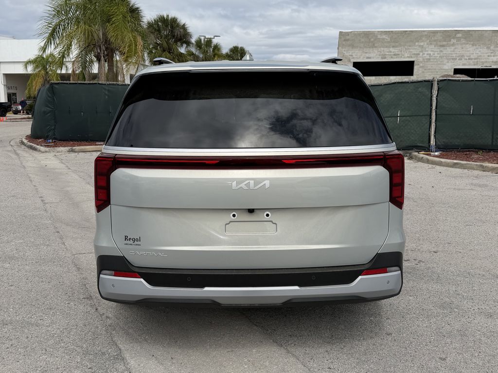 new 2026 Kia Carnival car, priced at $38,089