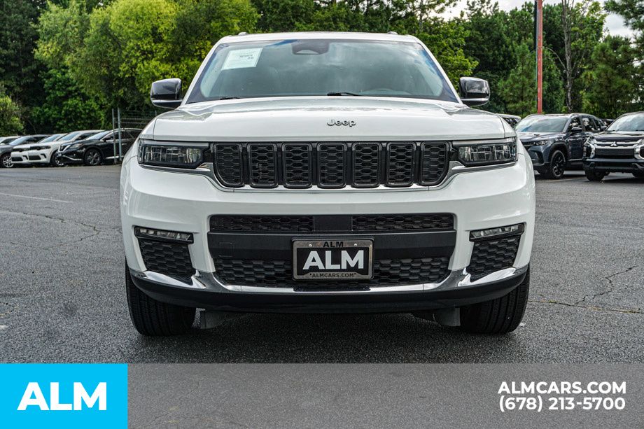 Used 2021 White Jeep Limited image 10