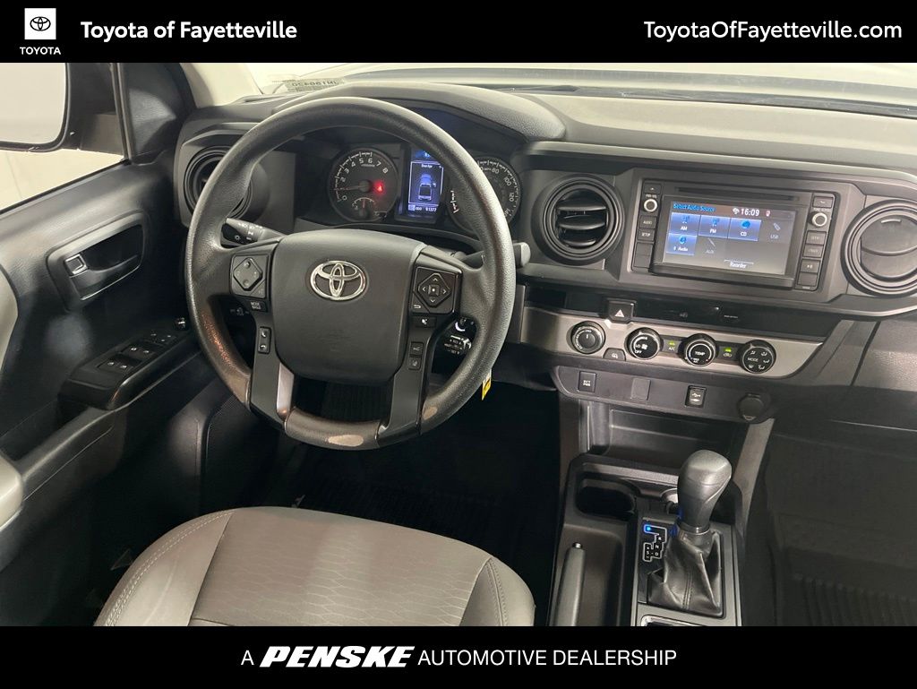 Thumbnail: 2018 Toyota Tacoma - 3