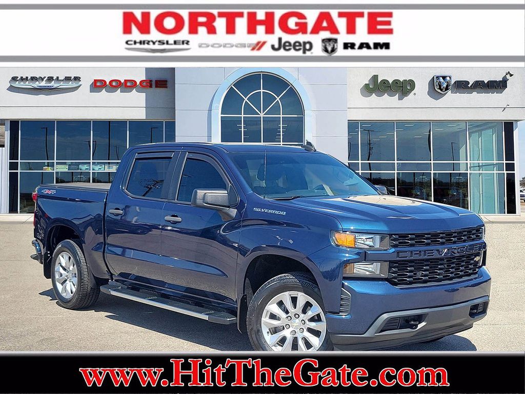 Northsky Blue Metallic 2019 Chevrolet Silverado 1500 Custom Crew Cab 4WD Pickup Truck Four-Wheel Drive 6-Speed Automatic Overdrive