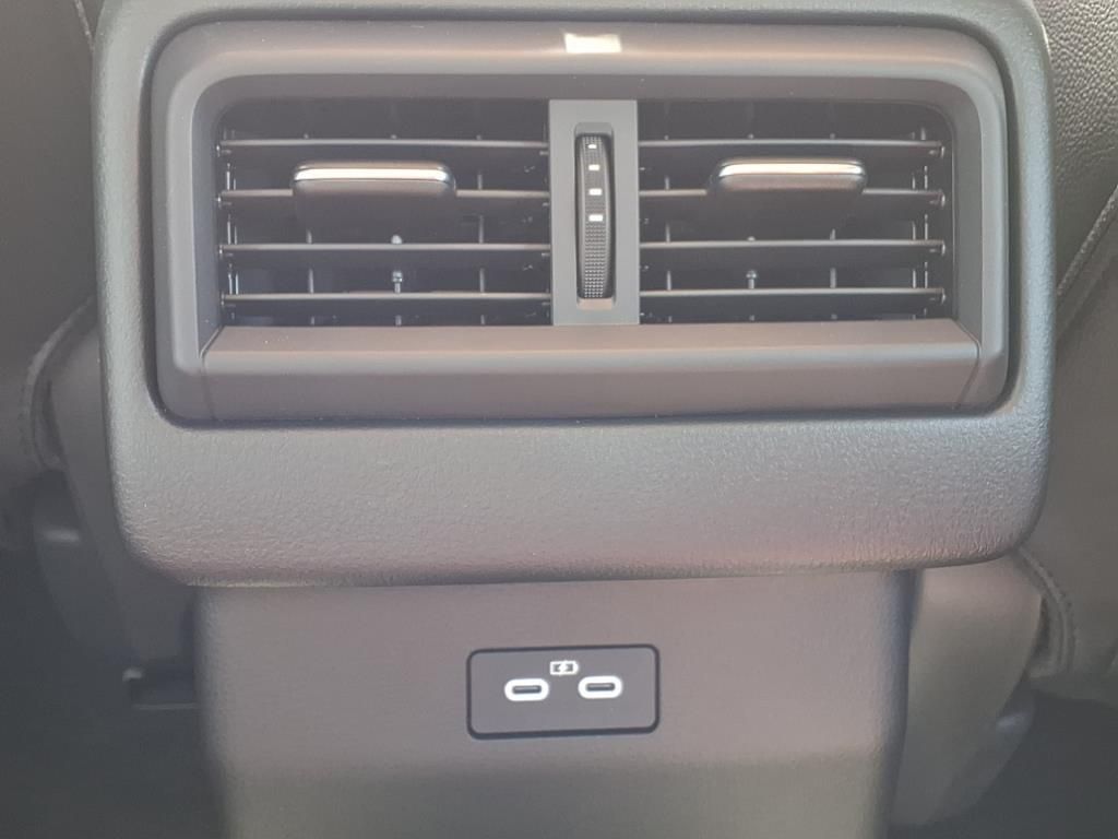 2025 Mazda CX-50 Hybrid Premium - 8