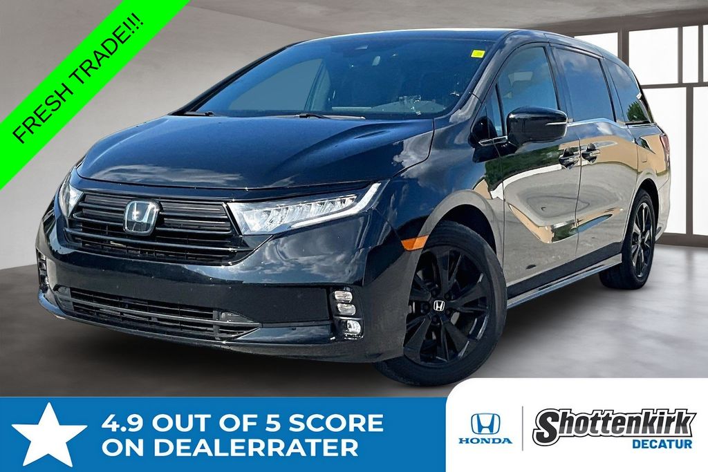 2024 Honda Odyssey SPORT's photo