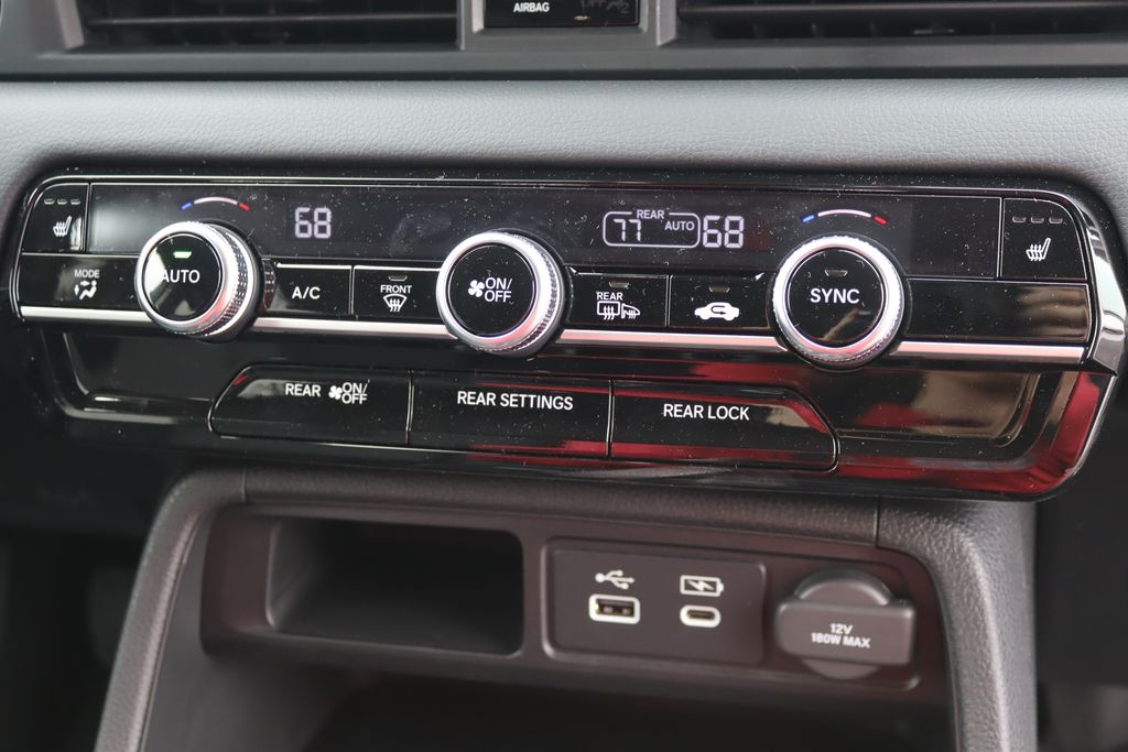 Thumbnail: 2025 Honda Pilot - 25