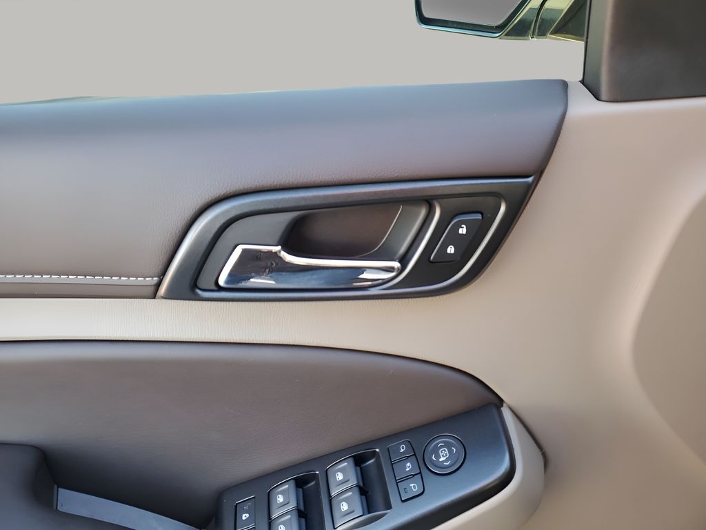 Used Car 2020 Chevrolet Suburban  Premier For Sale Under $40,000 In Austin, Texas