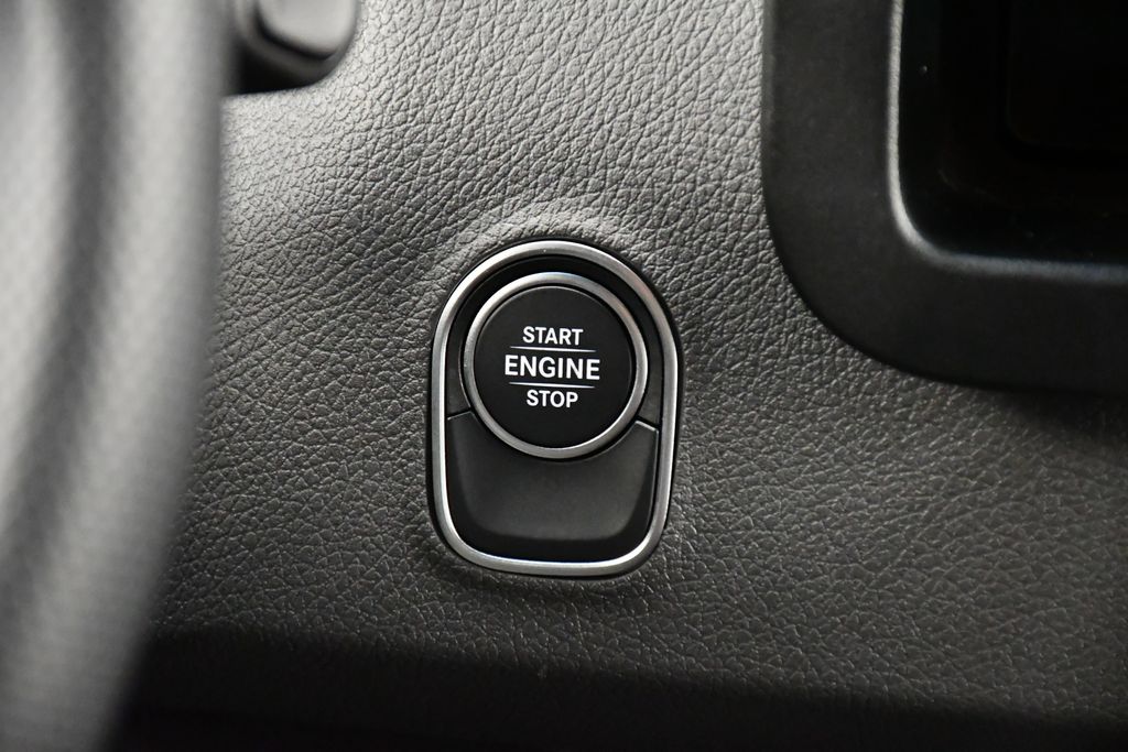 Thumbnail: 2025 Mercedes-Benz Sprinter - 18