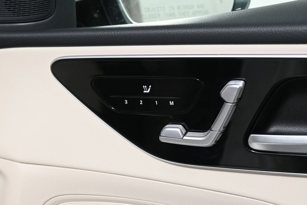 Thumbnail: 2023 Mercedes-Benz C-Class - 27