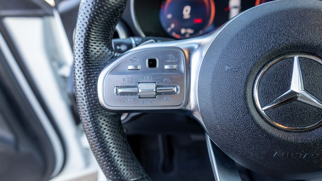 Used 2020 Mercedes-Benz GLC GLC 300 4D Sport Utility