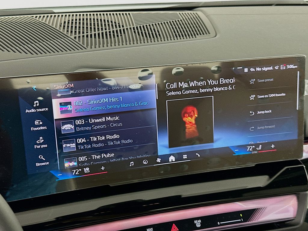 2025 BMW i5 eDrive40 11