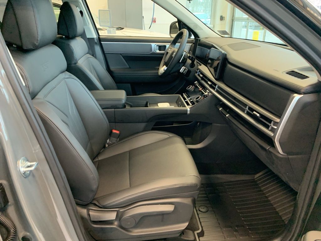 New 2026 Gray Hyundai XRT image 21