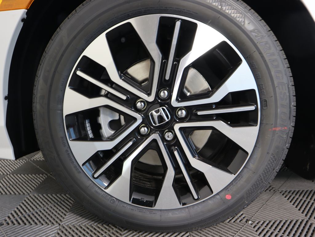 Thumbnail: 2026 Honda Odyssey - 30