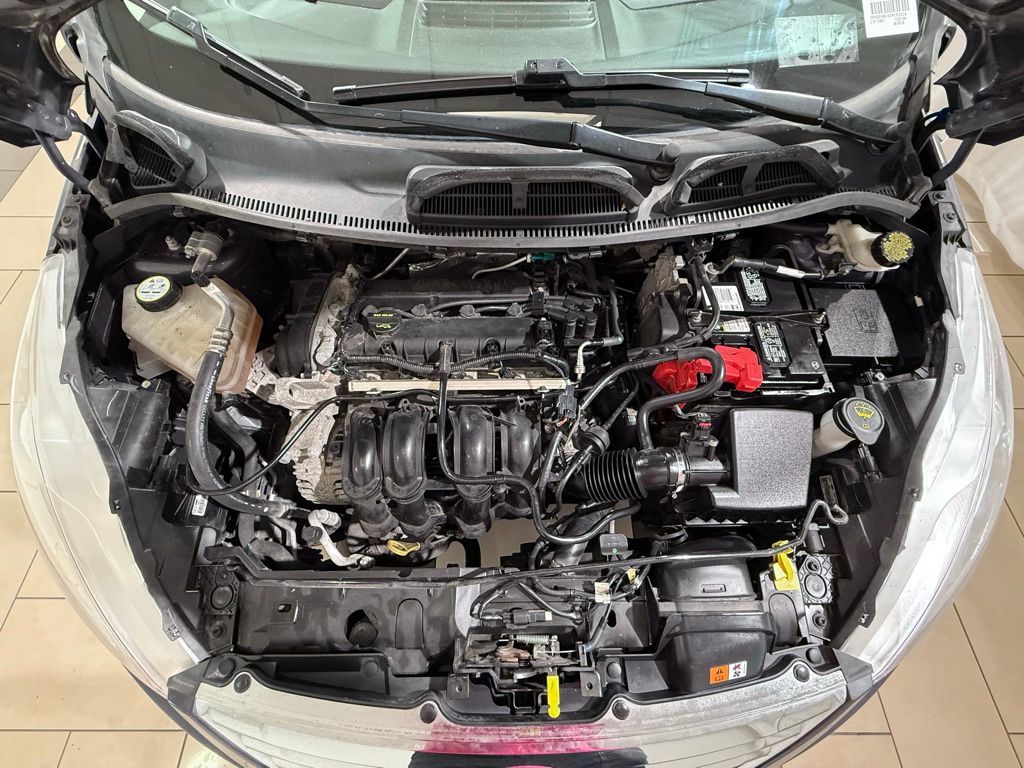 Thumbnail: 2013 Ford Fiesta - 10