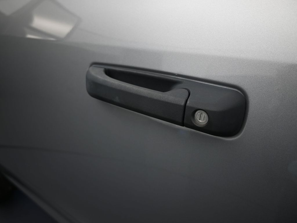 Used 2024 Billet Silver Metallic Clearcoat Ram Tradesman image 33