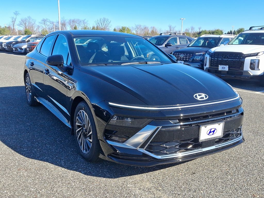 Thumbnail: 2025 Hyundai Sonata - 2