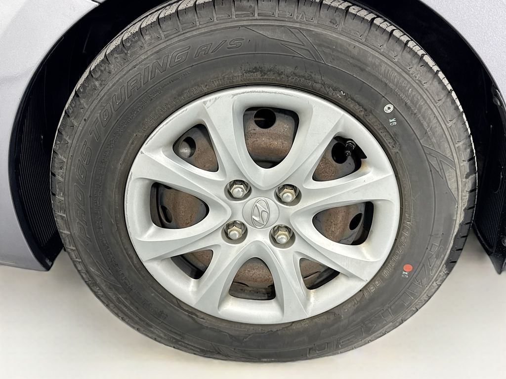 Used Car 2014 Hyundai Accent  Gs For Sale Under $10,000 In Austin, Texas