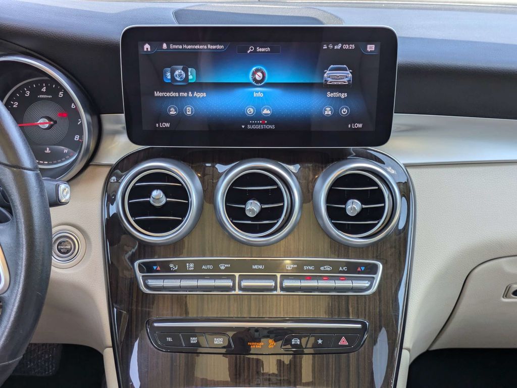 2022 Mercedes-Benz GLC 300 SUV