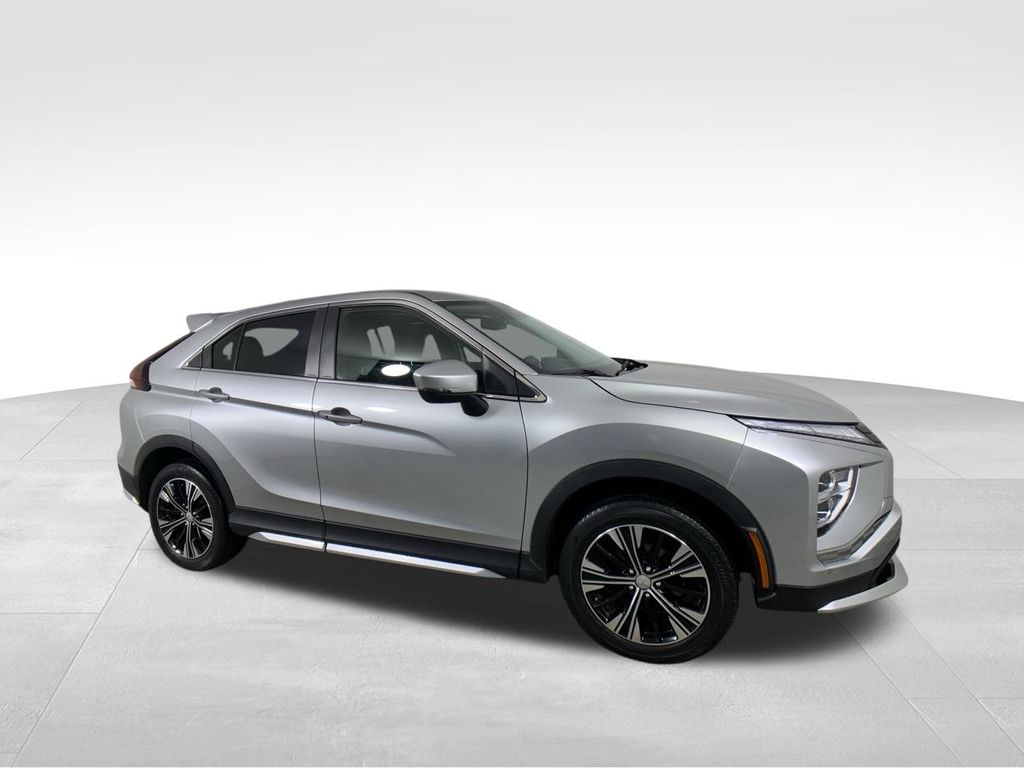 2022 Mitsubishi Eclipse Cross SEL 8