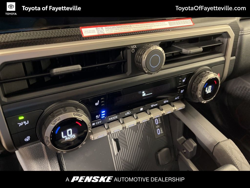 Thumbnail: 2025 Toyota 4Runner - 32