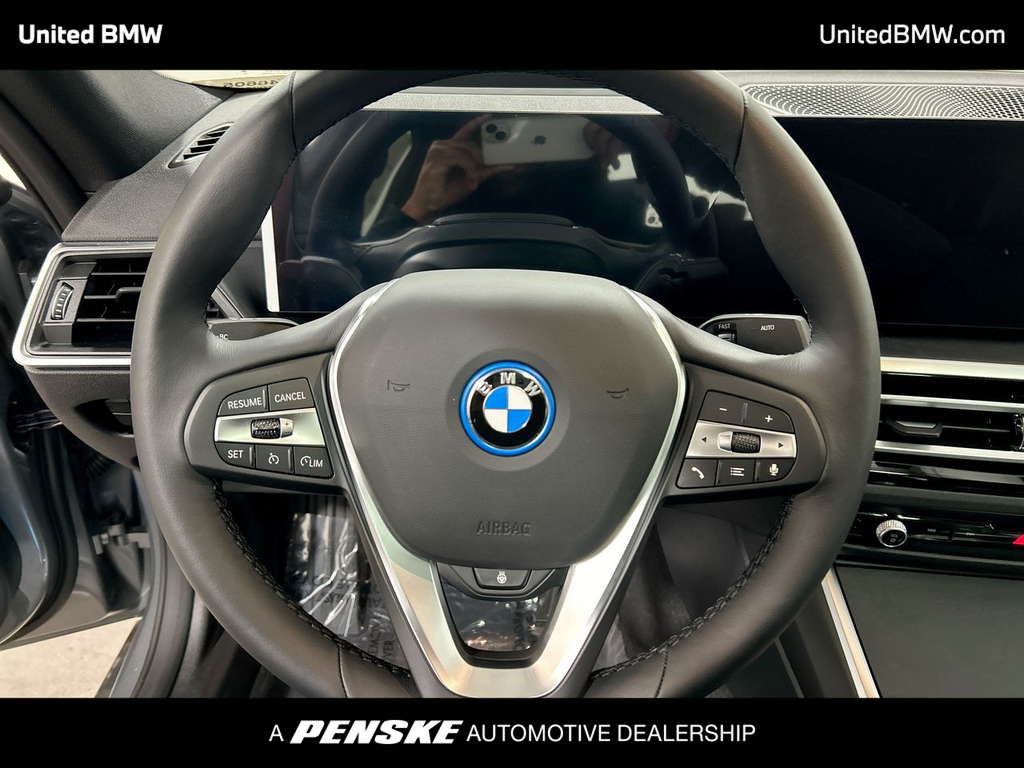 2024 BMW i4 xDrive40 14