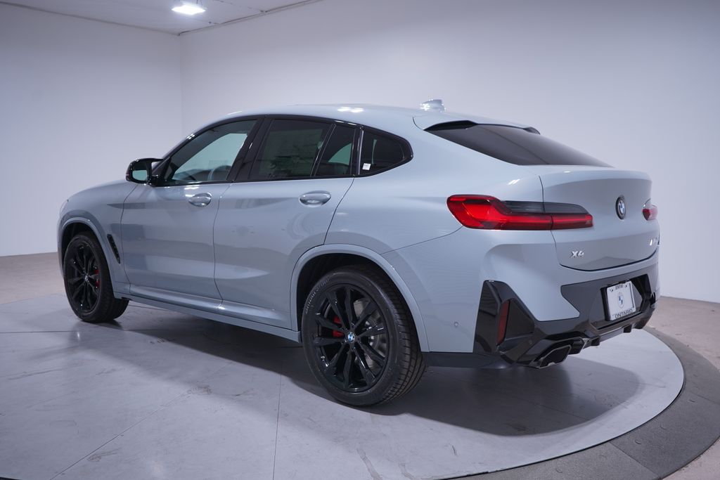 2025 BMW X4 M40i 3